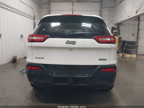 2018 JEEP CHEROKEE LATITUDE PLUS 4X4