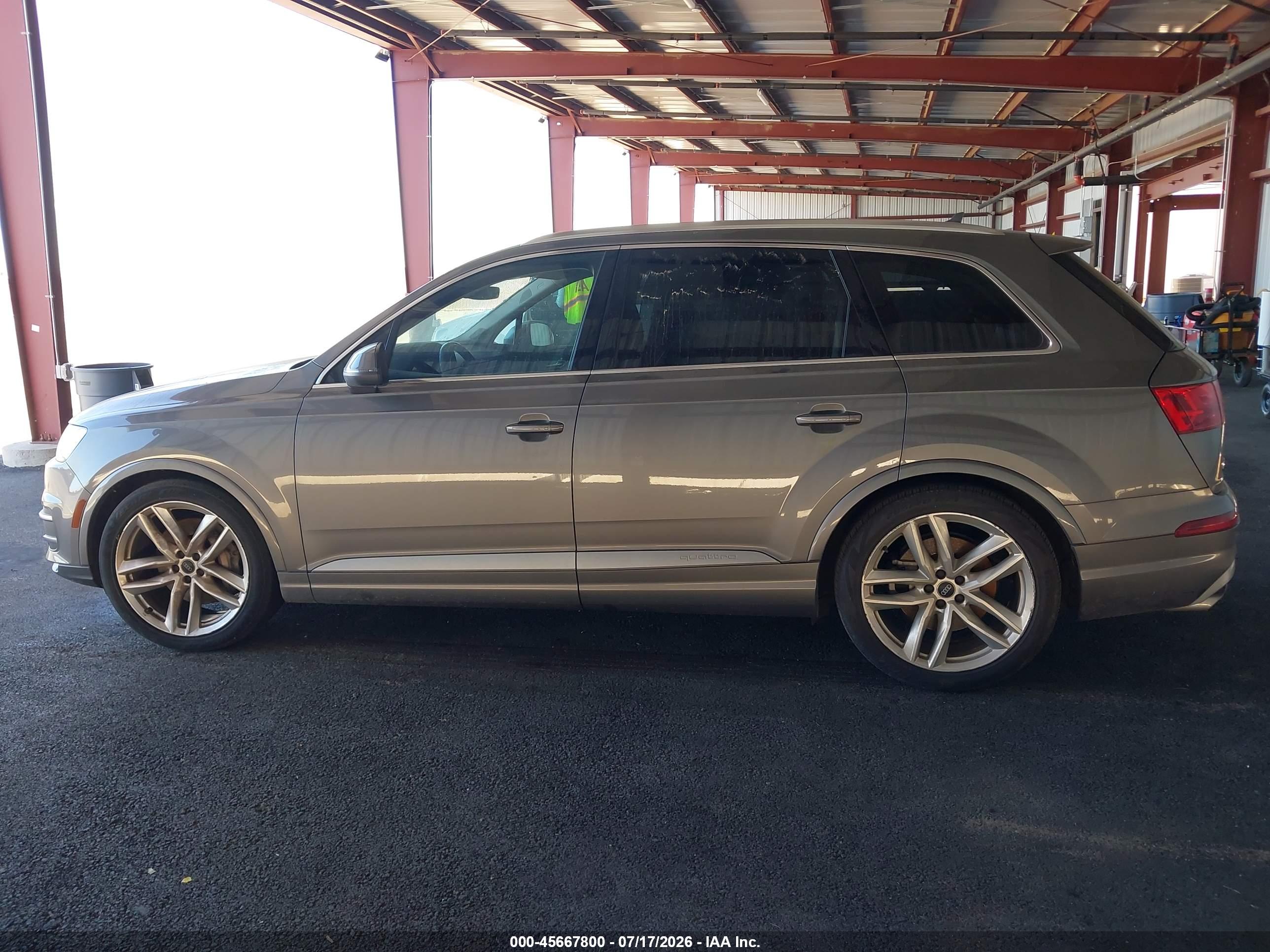 2017 AUDI Q7 3.0T PREMIUM