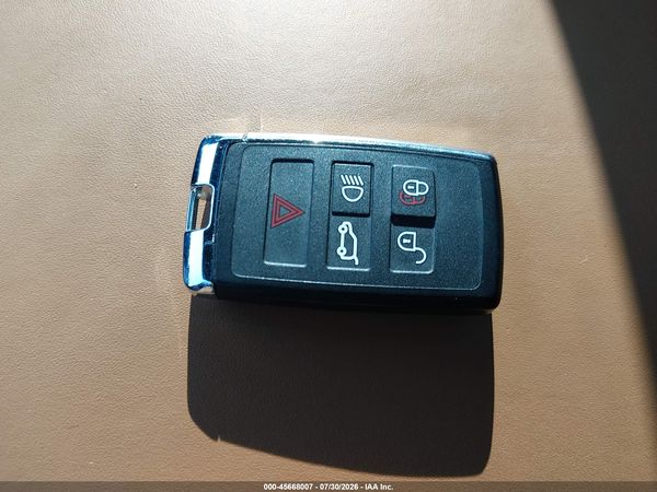 2024 LAND ROVER DEFENDER