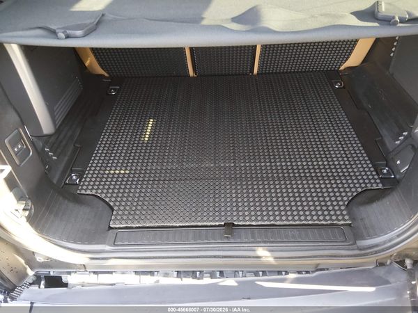 2024 LAND ROVER DEFENDER