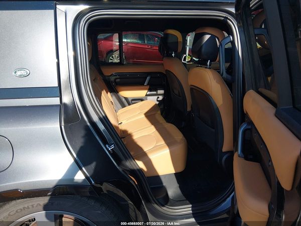 2024 LAND ROVER DEFENDER