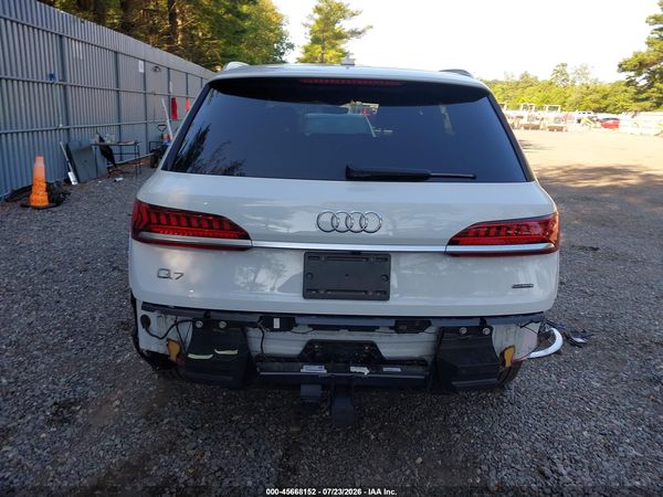2022 AUDI Q7