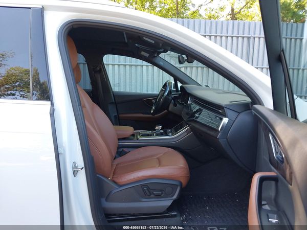 2022 AUDI Q7
