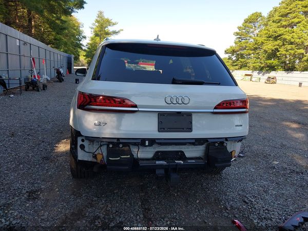 2022 AUDI Q7
