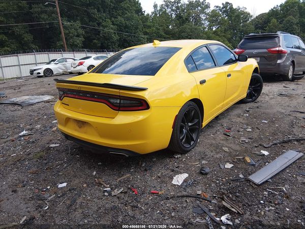 2017 DODGE CHARGER SXT RWD