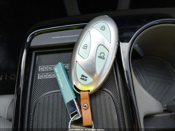 2025 HYUNDAI IONIQ 5 LIMITED