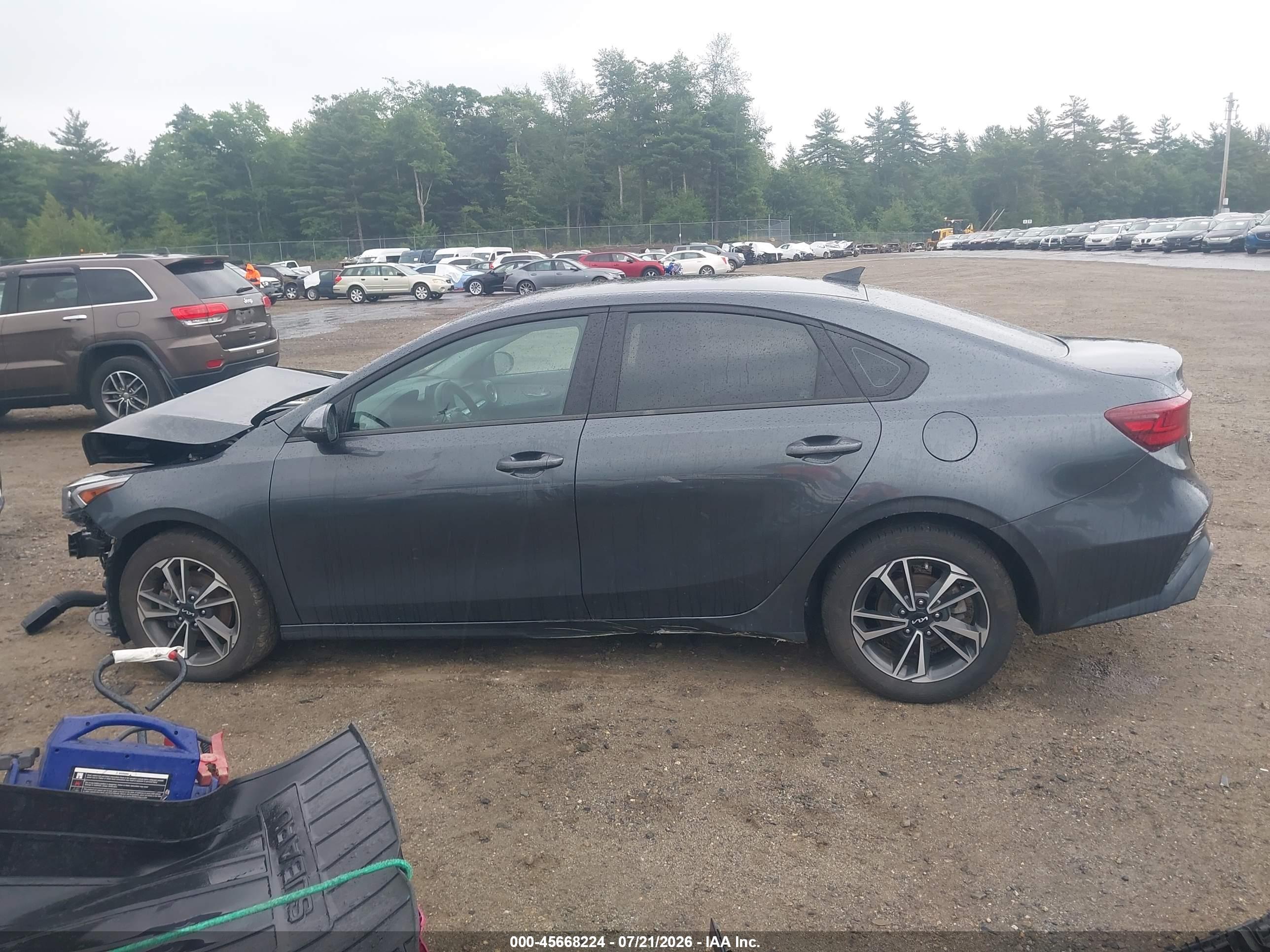 2023 KIA FORTE LXS