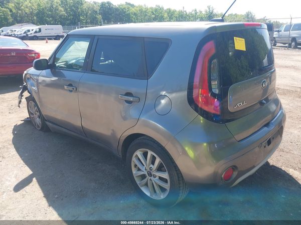 2019 KIA SOUL +