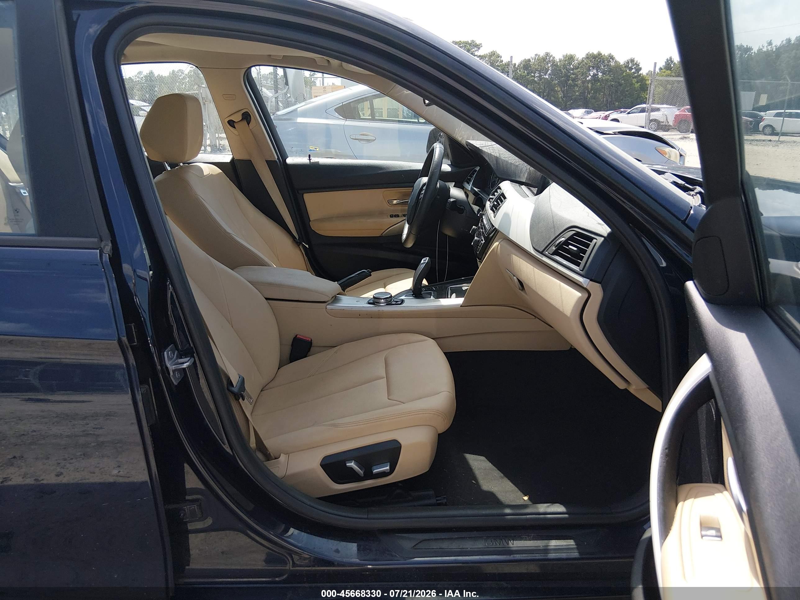 2017 BMW 320I SA
