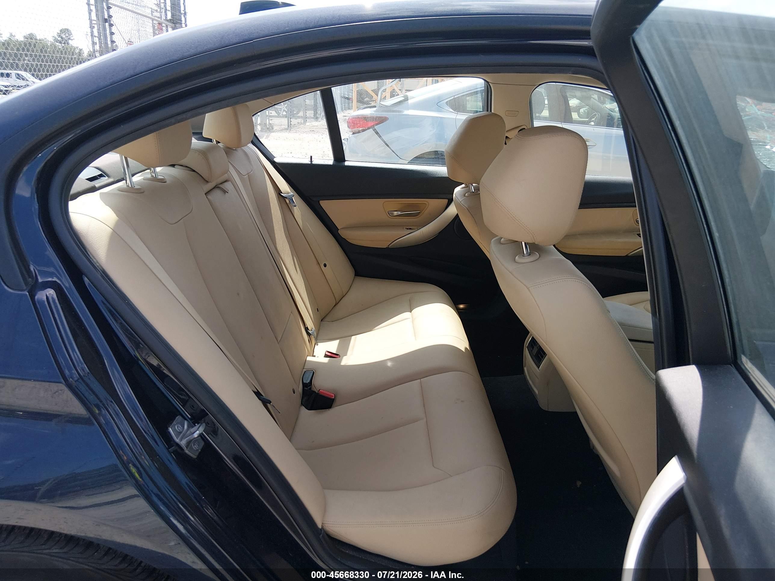 2017 BMW 320I SA