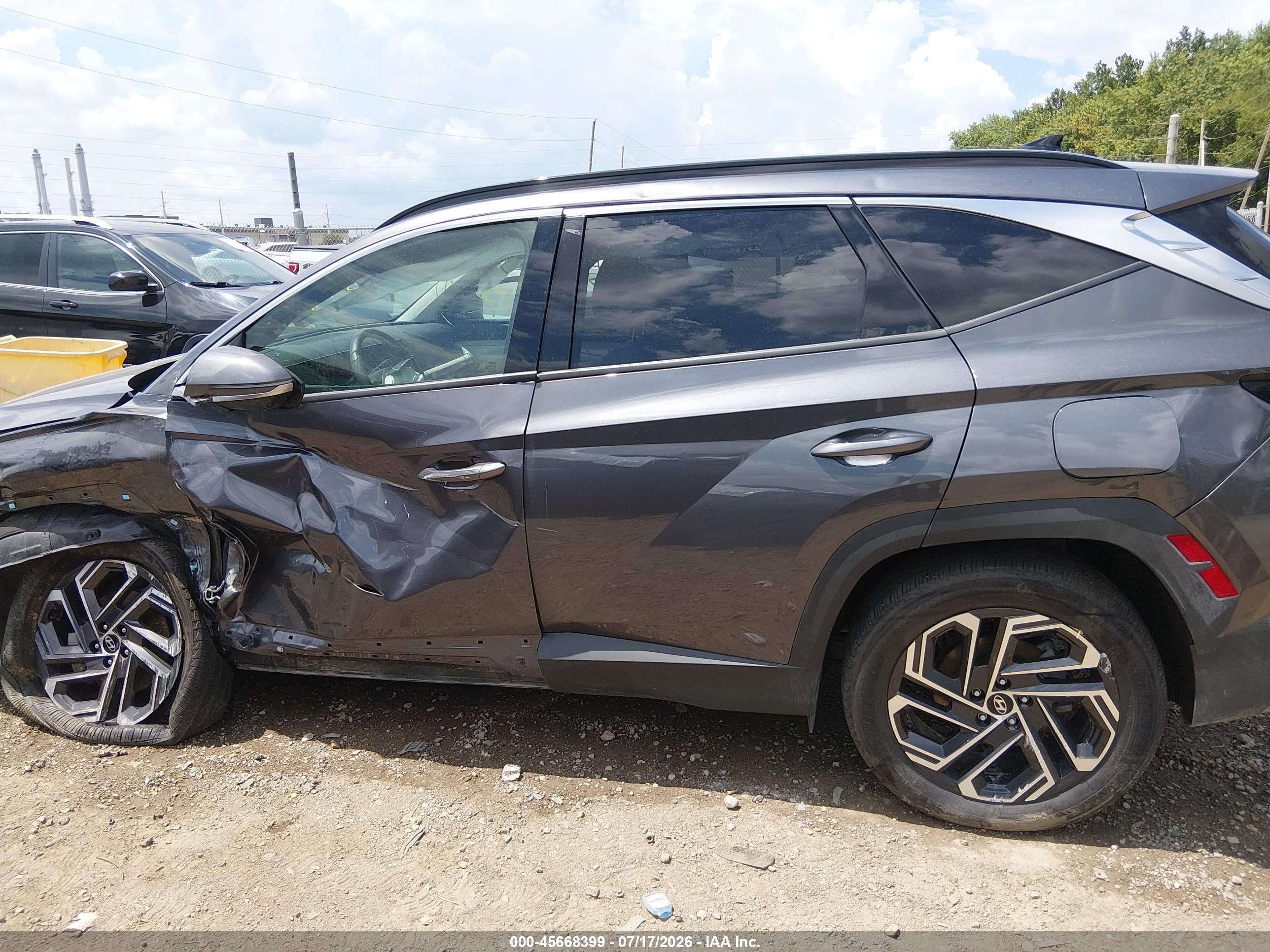 2025 HYUNDAI TUCSON HYBRID LIMITED