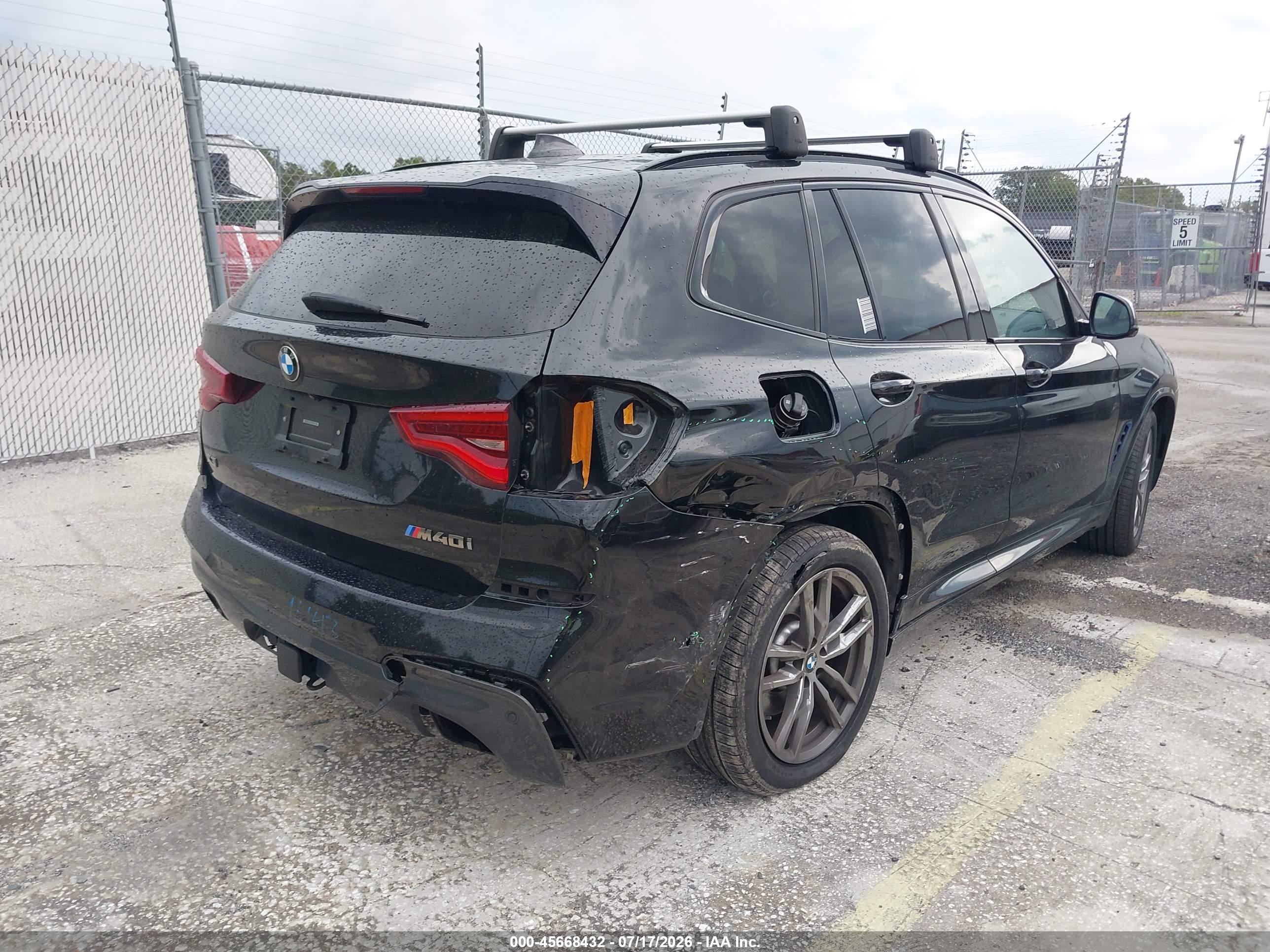 2021 BMW X3 M40i