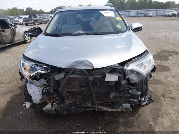 2016 TOYOTA RAV4 XLE