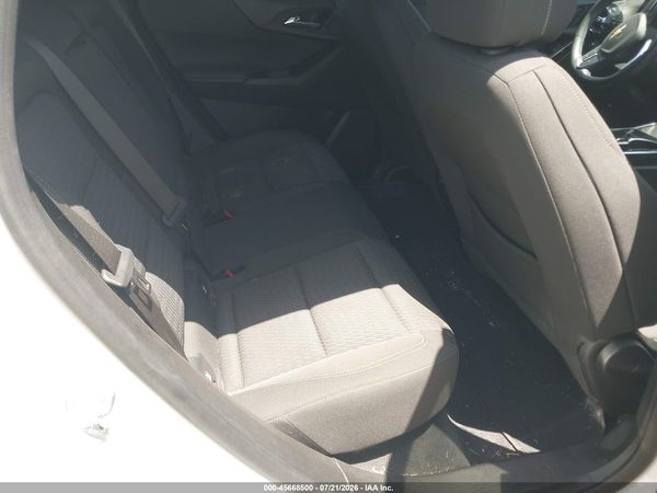 2025 CHEVROLET EQUINOX FWD LT — I8