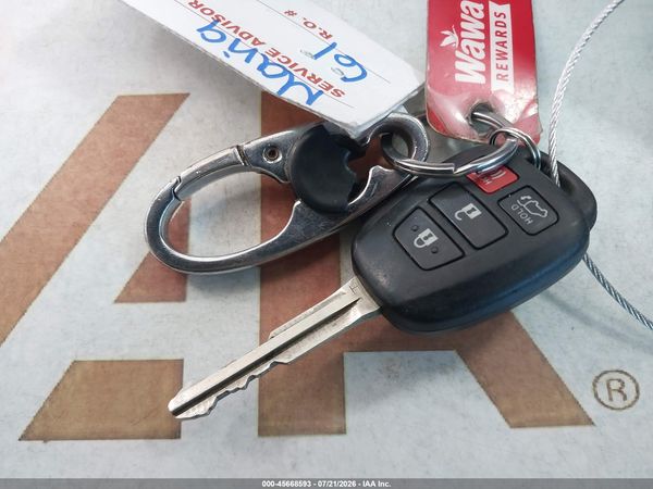 2016 TOYOTA RAV4 XLE