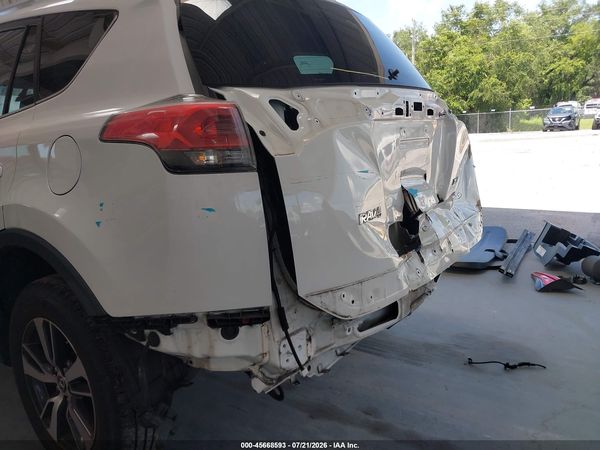 2016 TOYOTA RAV4 XLE