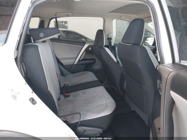 2016 TOYOTA RAV4 XLE