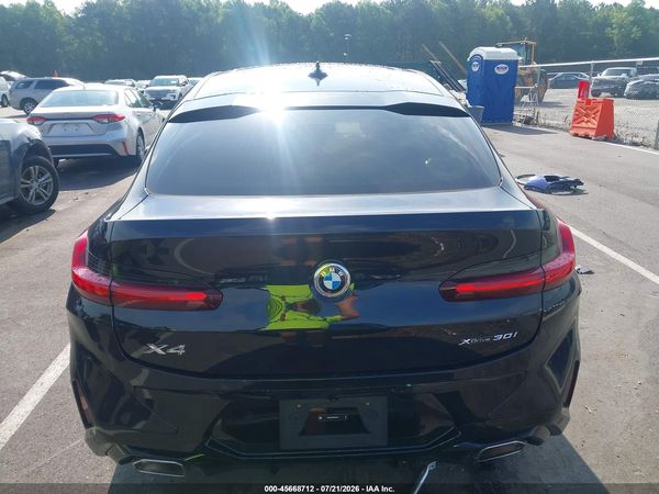 2025 BMW X4 XDRIVE30I