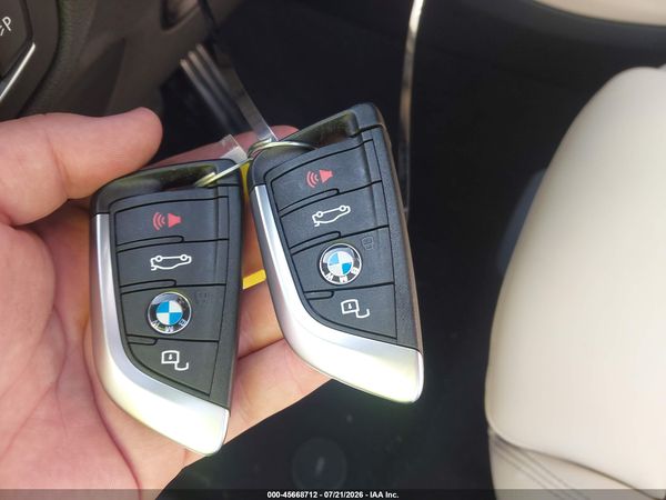 2025 BMW X4 XDRIVE30I
