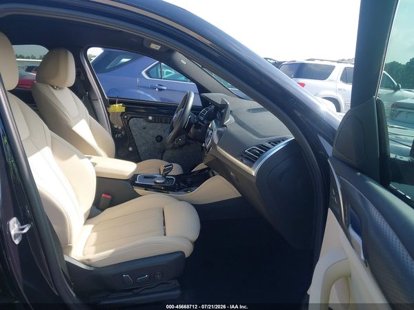 2025 BMW X4 XDRIVE30I
