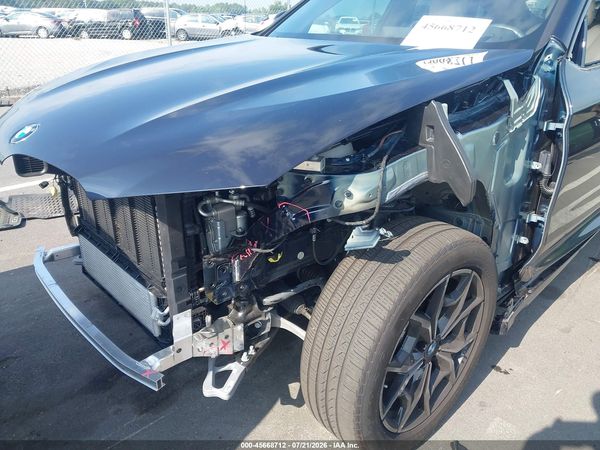2025 BMW X4 XDRIVE30I