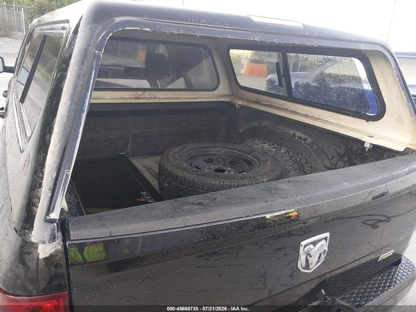 2019 RAM 1500 CLASSIC Tradesman, ST