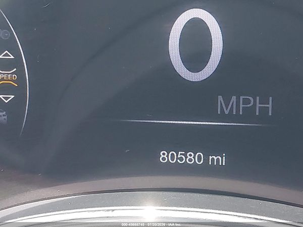 2019 JEEP GRAND CHEROKEE LAREDO E 4X4