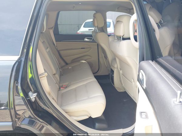 2019 JEEP GRAND CHEROKEE LAREDO E 4X4