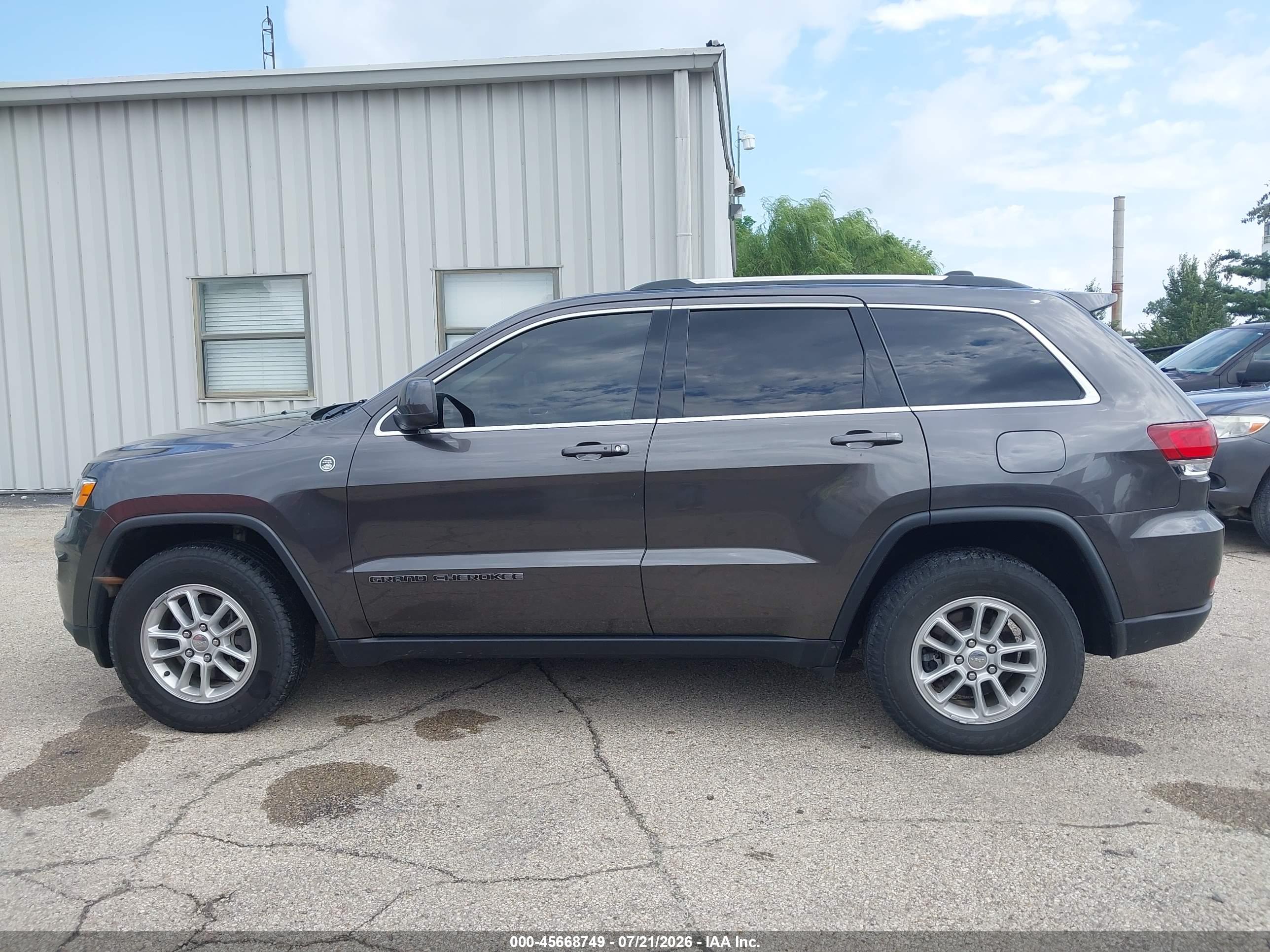 2020 JEEP GRAND CHEROKEE LAREDO E 4X4