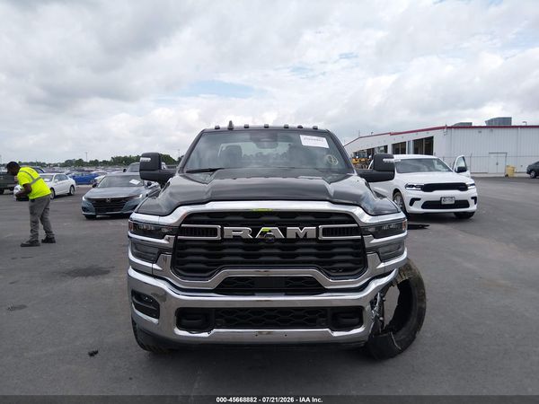 2025 RAM 2500 BIG HORN  4X4 6'4 BOX