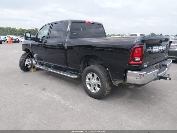 2025 RAM 2500 BIG HORN  4X4 6'4 BOX