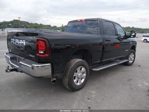 2025 RAM 2500 BIG HORN  4X4 6'4 BOX
