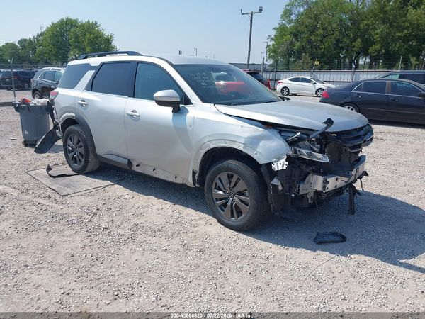 2022 NISSAN PATHFINDER SV 2WD