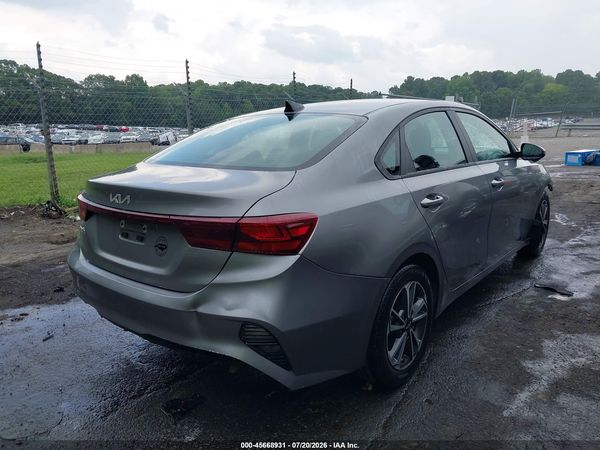 2022 KIA FORTE LXS