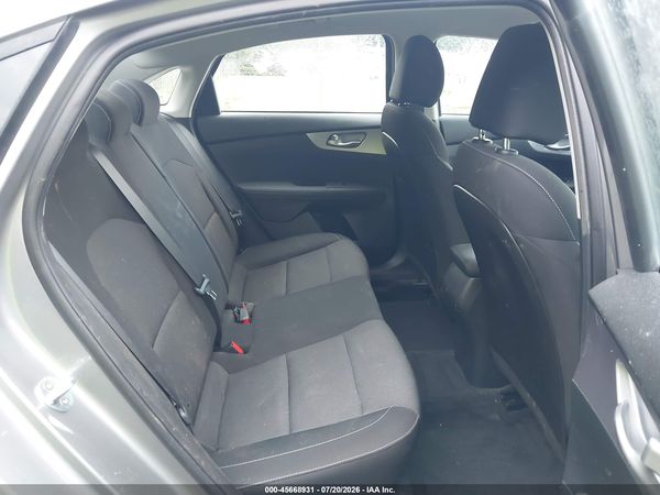 2022 KIA FORTE LXS
