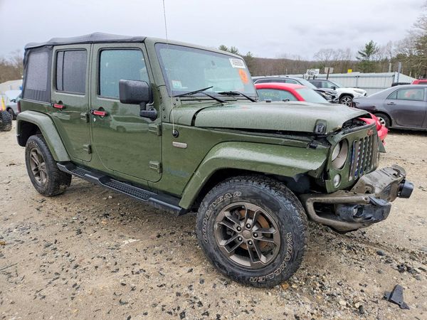 2016 JEEP WRANGLER UNLIMITED SAHARA 4X4