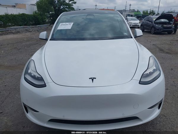 2020 TESLA MODEL Y