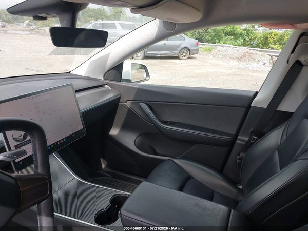 2020 TESLA MODEL Y
