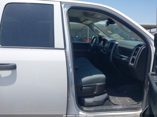 2020 RAM 1500 CLASSIC TRADESMAN  4X2 6'4 BOX