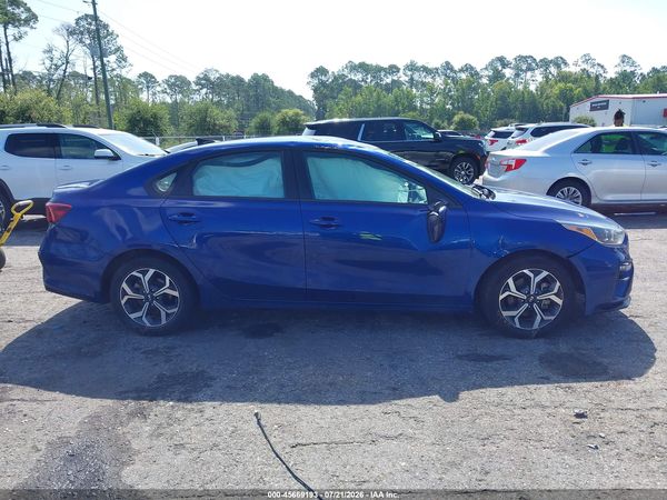 2021 KIA FORTE LXS
