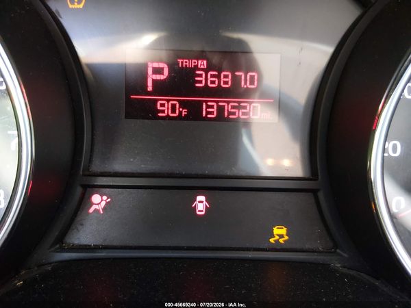 2017 KIA SEDONA LX