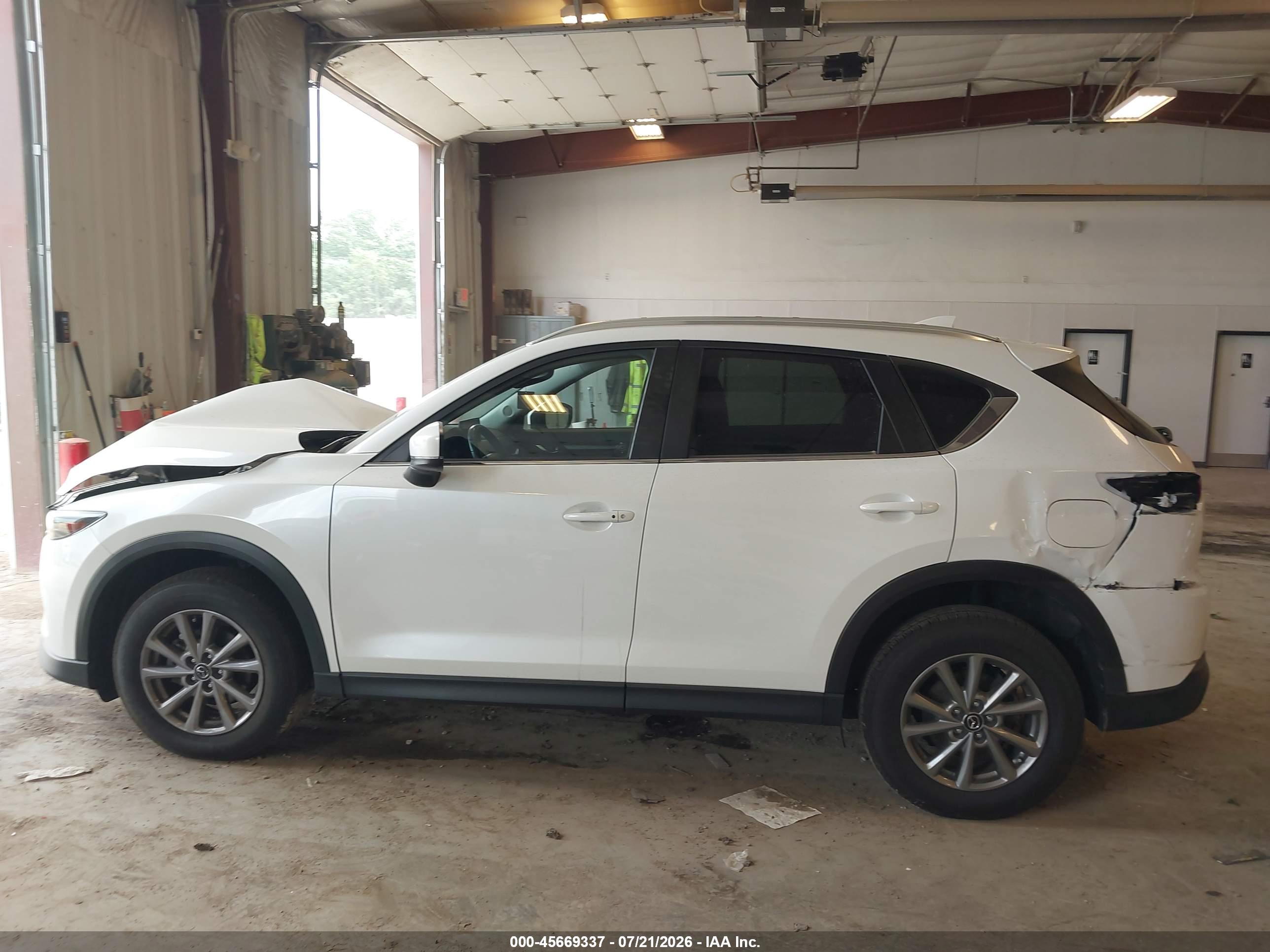 2022 MAZDA CX-5 2.5 S PREFERRED
