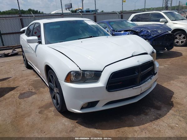 2014 DODGE CHARGER R/T