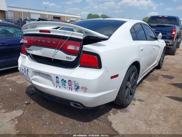 2014 DODGE CHARGER R/T