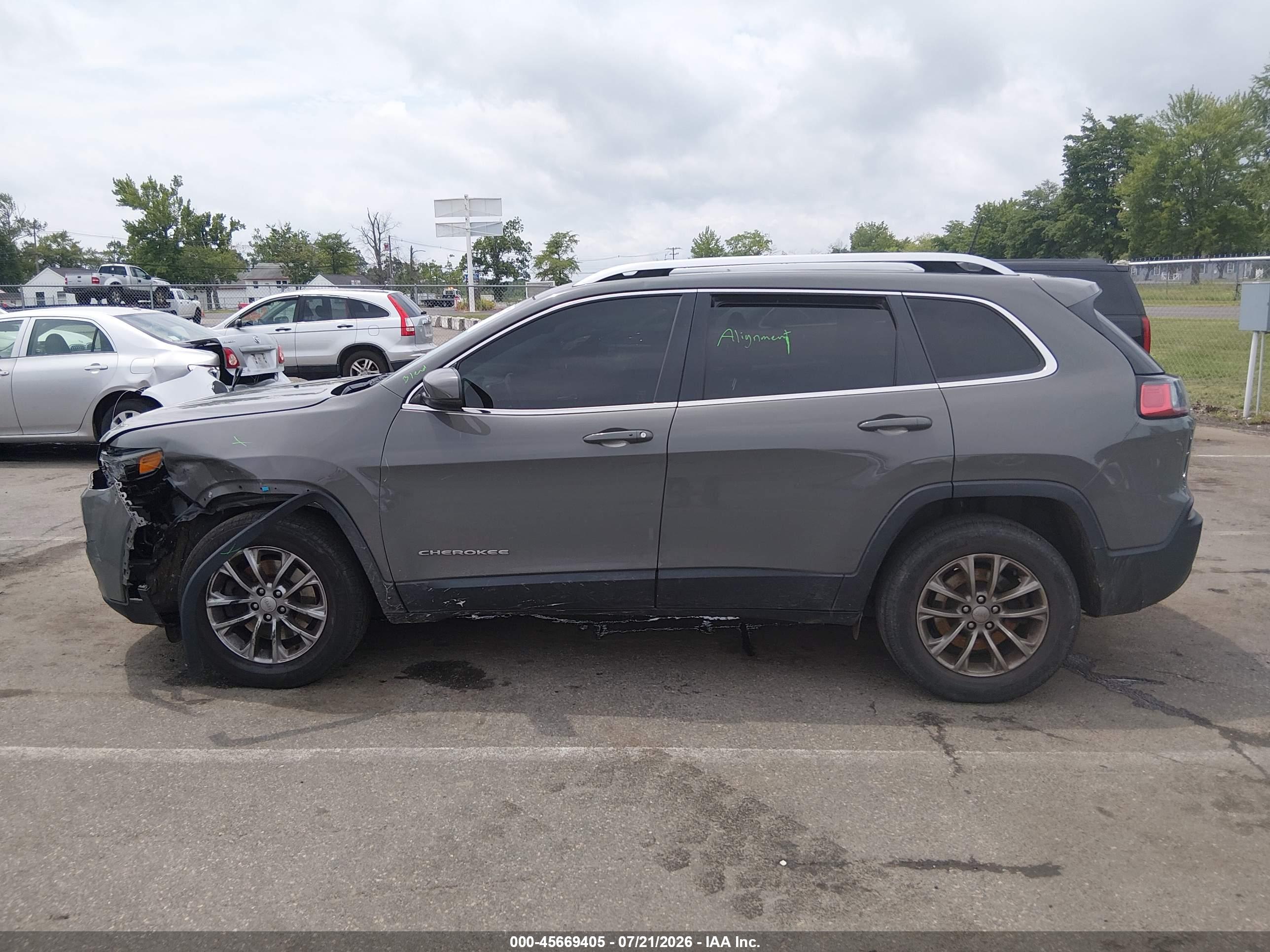 2021 JEEP CHEROKEE LATITUDE LUX 4X4