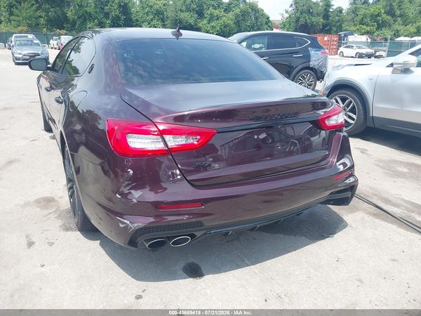 2017 MASERATI QUATTROPORTE S Q4 GRANSPORT