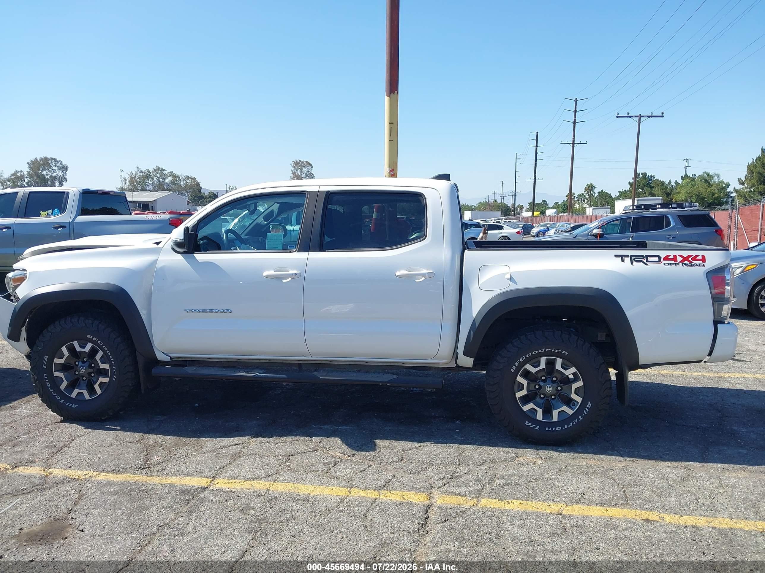 2020 TOYOTA TACOMA TRD OFF-ROAD