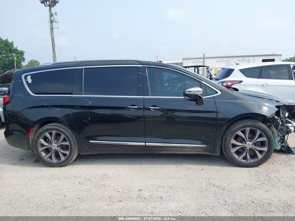 2018 CHRYSLER PACIFICA LIMITED