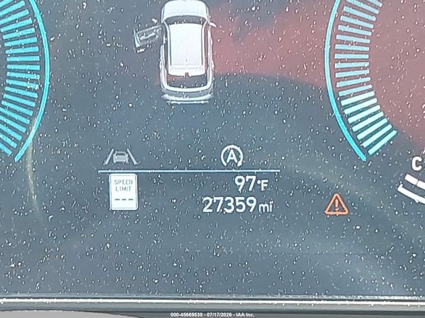 2024 HYUNDAI KONA SE