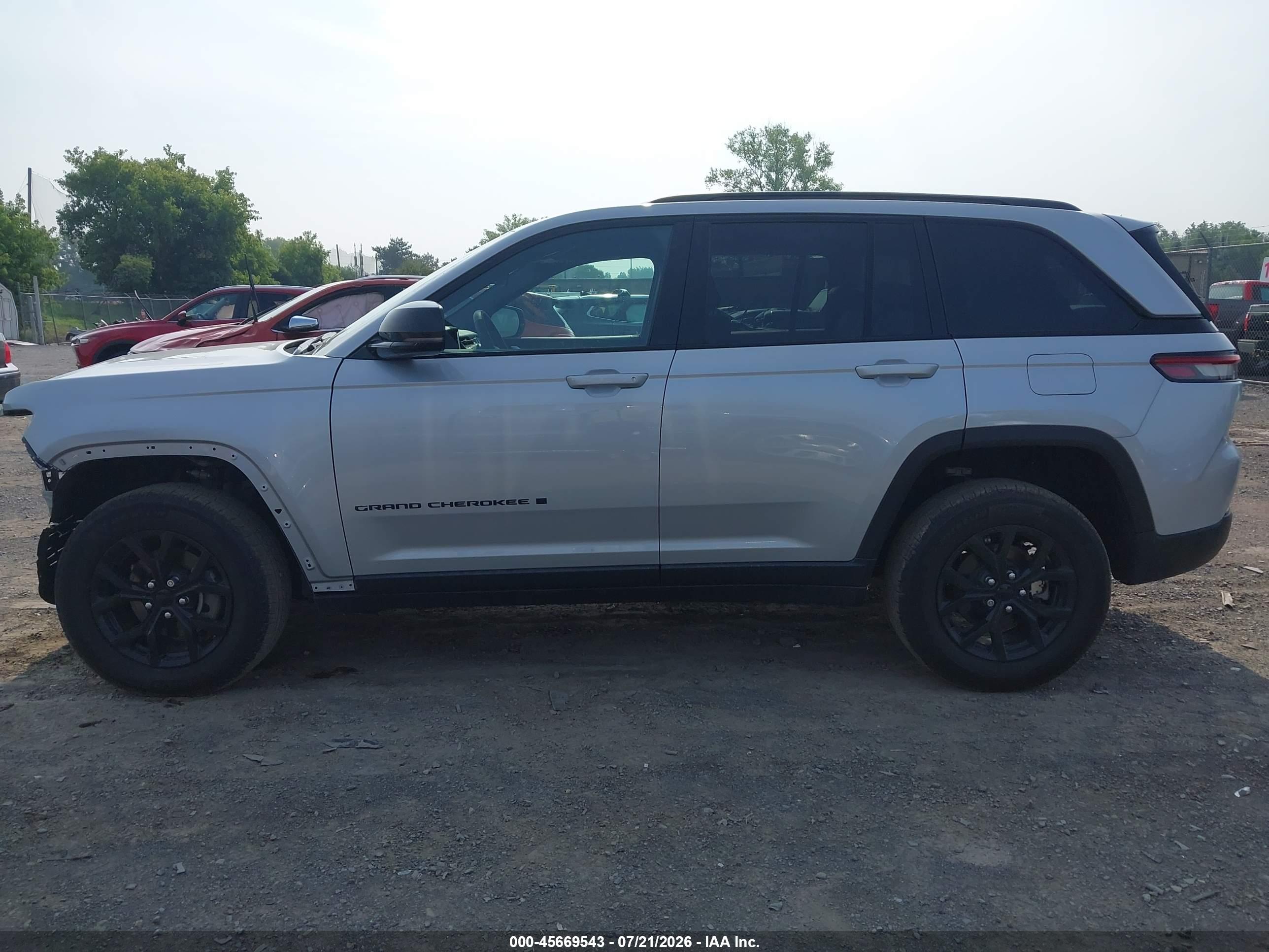 2025 JEEP GRAND CHEROKEE ALTITUDE X 4X4